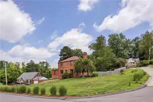 511 Rolling Green Dr, Bethel Park, PA 15102 - Photo 5