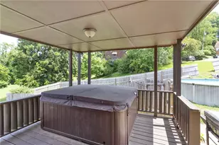 511 Rolling Green Dr, Bethel Park, PA 15102 - Photo 35