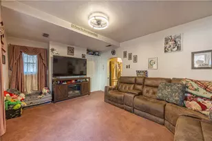 3318 Spring Garden Rd, Pittsburgh, PA 15212 - Photo 3
