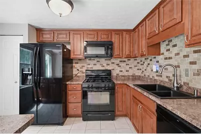 5081 Empire Dr, South Fayette, PA 15017 - Photo 9