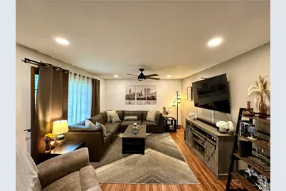 909 E Fairfield Ave, Neshannock Township, PA 16105 - Photo 13