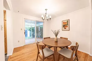 344 Springwood Dr, Pittsburgh, PA 15147 - Photo 5