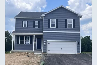 381 Leslie Farms Dr, Connoquenessing Boro, PA 16033 - Photo 1