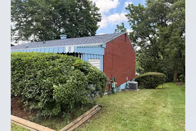 8239 Chaske St, Verona, PA 15147 - Photo 3