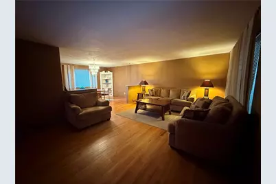 8239 Chaske St, Verona, PA 15147 - Photo 9