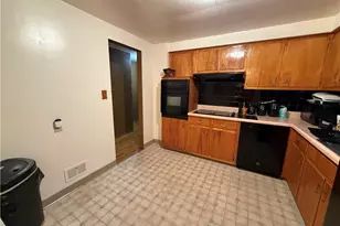 8239 Chaske St, Verona, PA 15147 - Photo 17