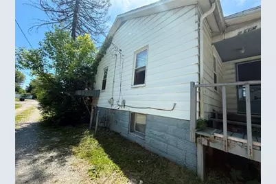 2 Elm Street, Masontown, PA 15461 - Photo 3