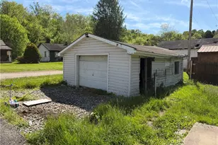460 Braznell Concrete Rd, Redstone Township, PA 15442 - Photo 9