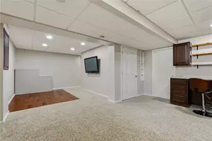 1805 Pioneer Dr, Sewickley, PA 15143 - Photo 33