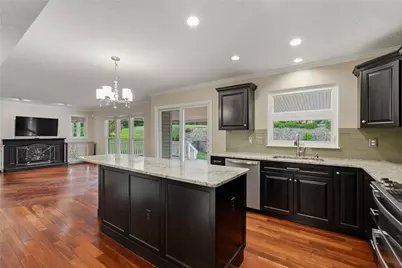 1805 Pioneer Dr, Sewickley, PA 15143 - Photo 11