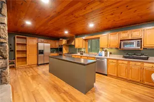 138 Fern Mountain Rd, Donegal, PA 15646 - Photo 13