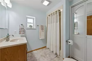 945 Roland Rd, Wilkins Township, PA 15221 - Photo 21