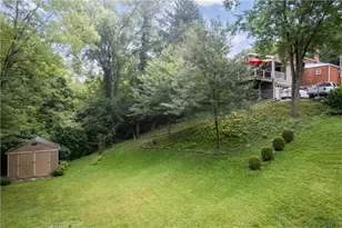 945 Roland Rd, Wilkins Township, PA 15221 - Photo 33