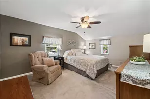 945 Roland Rd, Wilkins Township, PA 15221 - Photo 21