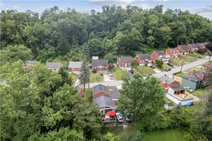 945 Roland Rd, Wilkins Township, PA 15221 - Photo 35