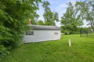 11839 Crockett St, North Huntingdon, PA 15647 - Photo 33
