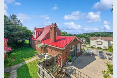 423 Huntingdon Rd, South Huntington, PA 15698 - Photo 27