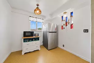 423 Huntingdon Rd, South Huntington, PA 15698 - Photo 9