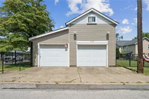 400 Carothers Ave, Scott Township, PA 15106 - Photo 29