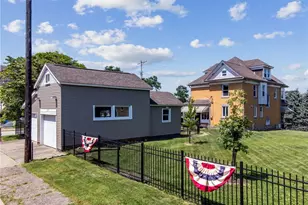 400 Carothers Ave, Carnegie, PA 15106 - Photo 1