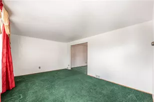130 N Wren Dr, Scott Township, PA 15243 - Photo 3