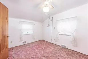 130 N Wren Dr, Scott Township, PA 15243 - Photo 15