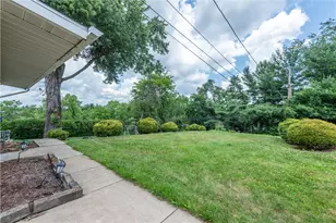 130 N Wren Dr, Scott Township, PA 15243 - Photo 21