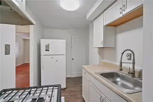 8108 Westmoreland Ave, Pittsburgh, PA 15218 - Photo 15