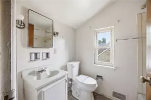 1391 Laketon Rd, Pittsburgh, PA 15221 - Photo 9