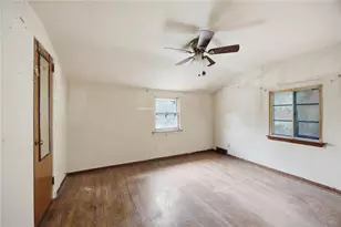 1391 Laketon Rd, Pittsburgh, PA 15221 - Photo 15