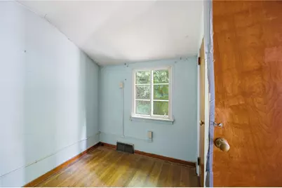 1391 Laketon Rd, Pittsburgh, PA 15221 - Photo 13