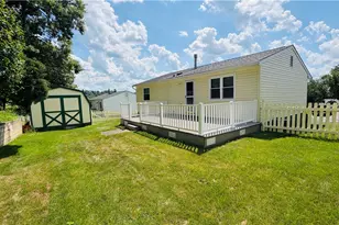 3174 New Hampshire Dr, Lower Burrell, PA 15068 - Photo 5