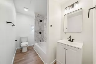 2321 Eccles St, Pittsburgh, PA 15210 - Photo 3