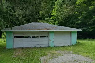 190-192 Hawkins Hollow Rd, Springfield Township, PA 15425 - Photo 3