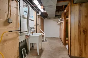 113 5th Ave, West Mifflin, PA 15122 - Photo 25