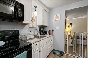 3139 Glendale Ave, Pittsburgh, PA 15227 - Photo 9