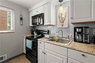 3139 Glendale Ave, Pittsburgh, PA 15227 - Photo 7