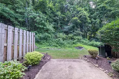 602 Berrington Ct, Bethel Park, PA 15102 - Photo 23
