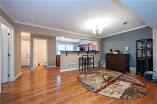 602 Berrington Ct, Bethel Park, PA 15102 - Photo 9