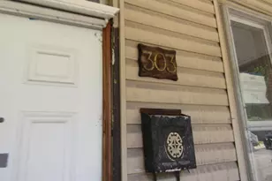 303 Flowers Ave, Pittsburgh, PA 15207 - Photo 3