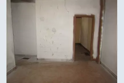 303 Flowers Ave, Pittsburgh, PA 15207 - Photo 11