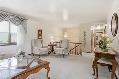 1031 Sharon Dr, Rostraver, PA 15012 - Photo 5