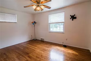 138 Matterhorn Rd, Monroeville, PA 15146 - Photo 13