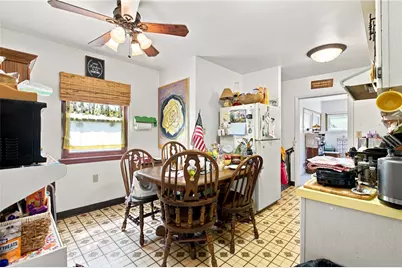 11 Charles St, Burgettstown Boro, PA 15021 - Photo 3