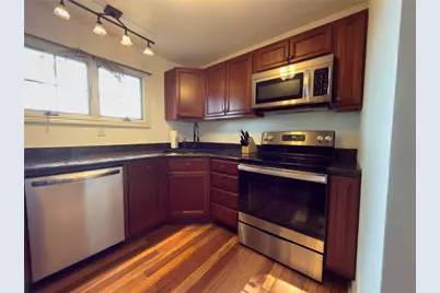 211 N 18th Ave, New Brighton, PA 15066 - Photo 11