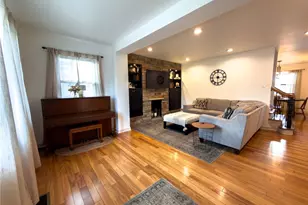 211 N 18th Ave, New Brighton, PA 15066 - Photo 17