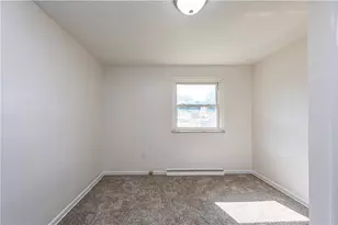 1110 Skyline Dr, Hempfield Township, PA 15601 - Photo 25