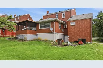 272 Lynn Dr, Pittsburgh, PA 15236 - Photo 37