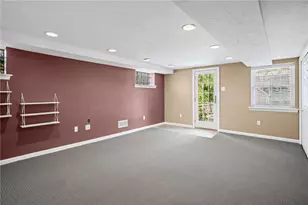 595 Kenilworth Dr, Pittsburgh, PA 15228 - Photo 35