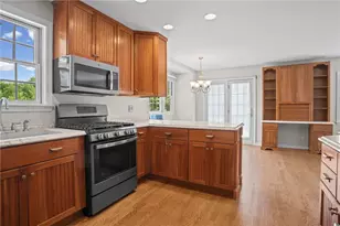 595 Kenilworth Dr, Pittsburgh, PA 15228 - Photo 15